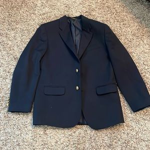 Boys Izod navy blue blazer. Size 12 regular. Good condition.